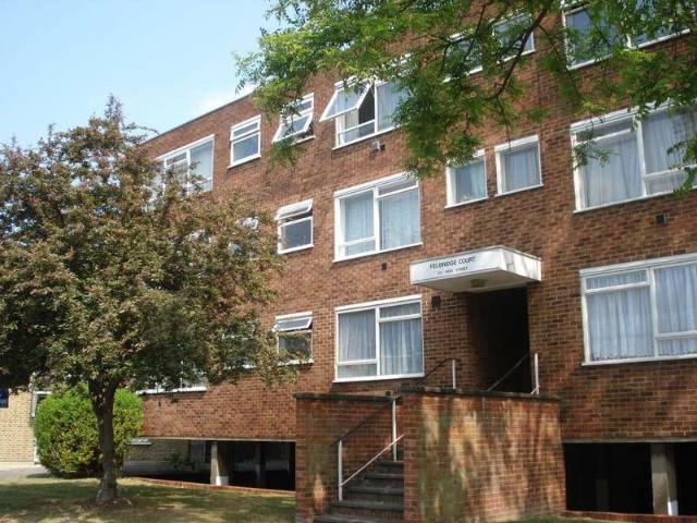 Studio for sale in Harlington, London Borough of Hillingdon