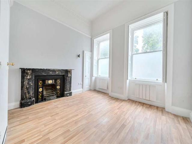 Studio for sale in Grosvenor, Dulcote
