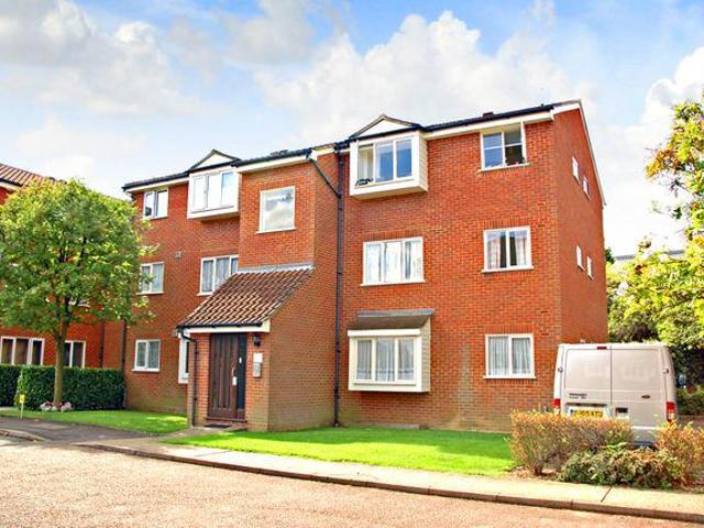 Studio for rent in London Borough of Barnet, Greater London