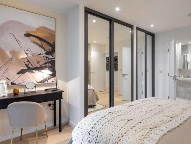 Studio for sale in Camden