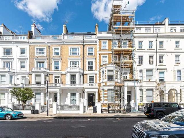 Studio for rent in South Kensington, Earl's Court