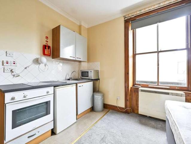 Studio for rent in Earl's Court, Earl's Court