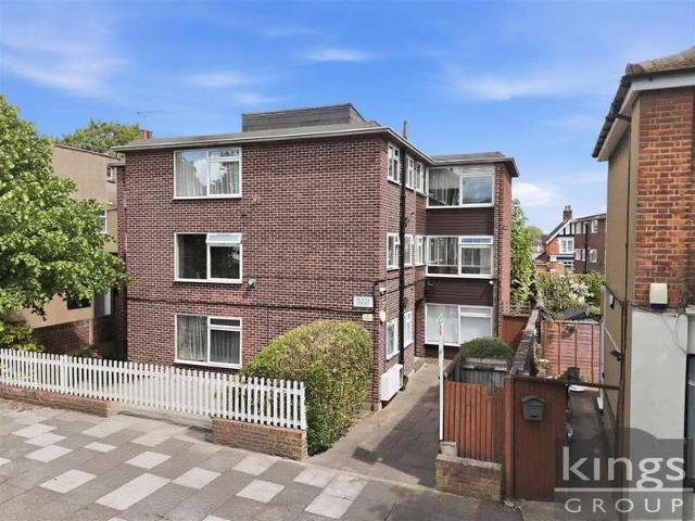 Studio for sale in Greater London
