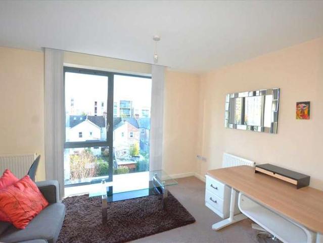 Studio for rent in Colindale, Colindale