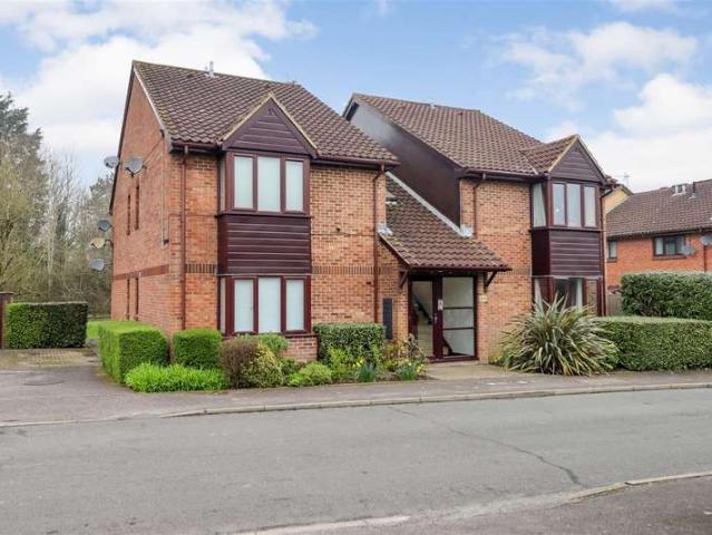Studio for sale in Wickhurst Green, Horsham