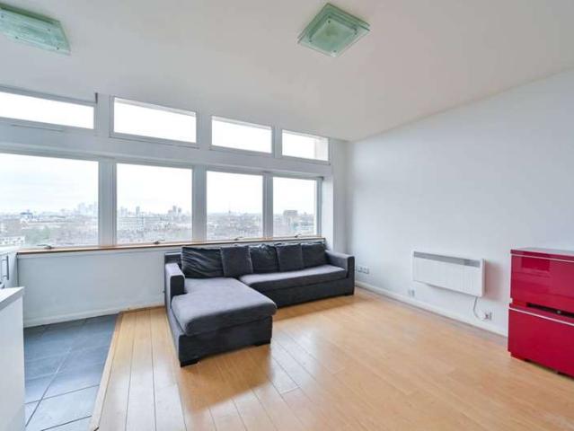 Studio for rent in Elephant and Castle, Isle Of Man
