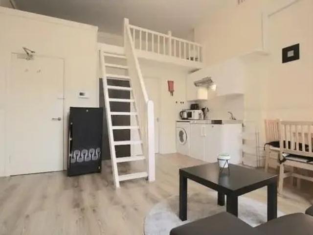 Studio for rent in Earl's Court, Greater London
