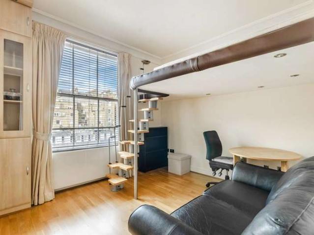 Studio for rent in South Kensington, Brompton
