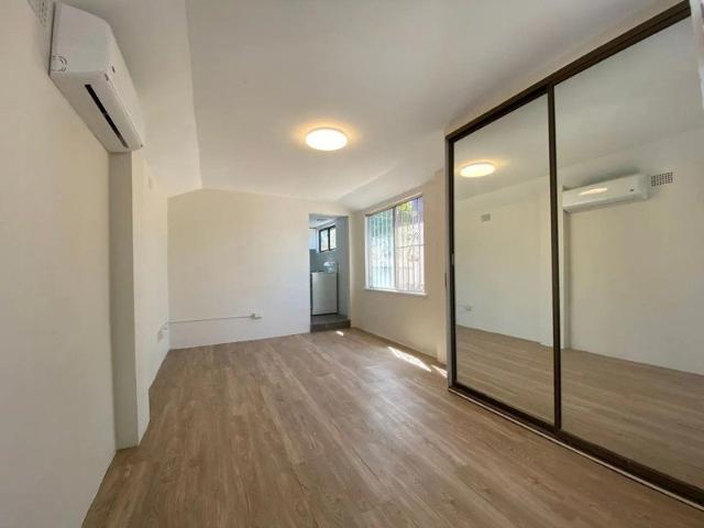 Granny Flat for rent in St George, Sydney