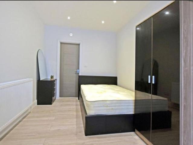 Studio for rent in London Borough of Brent, Greater London