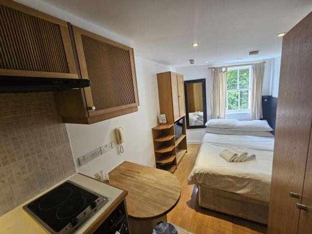 Studio for rent in Saint Pancras, Greater London