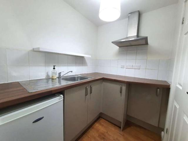Studio for rent in City Centre, Wheatley