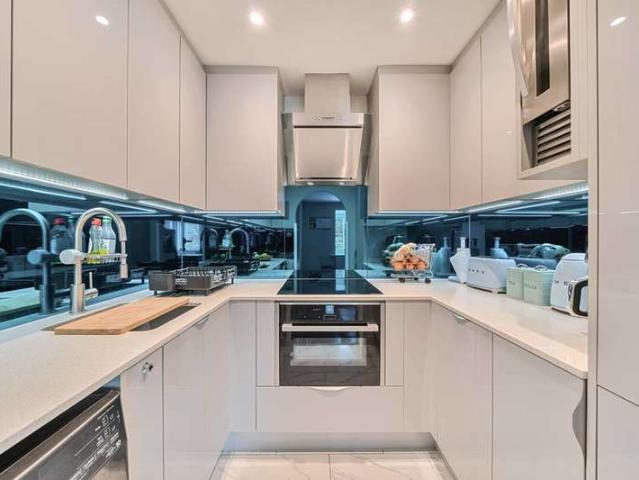 Studio for sale in Anerley, Crystal Palace