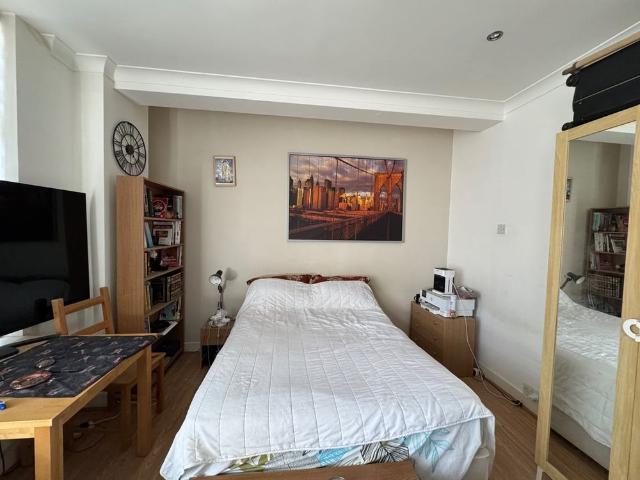 Apartment for rent in St. John's Wood, Greater London