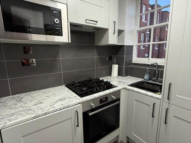 Apartment for rent in St. John's Wood, Greater London