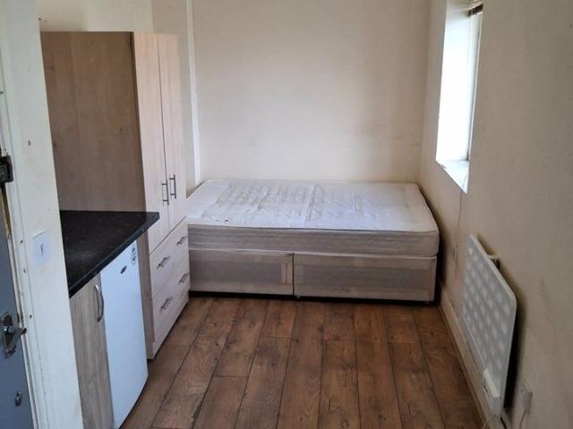 Apartment for rent in Bellingham, Greater London