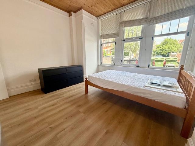 Apartment for rent in Streatham, Greater London