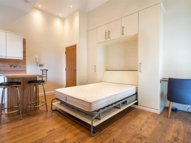 Studio for rent in Walkley, South Yorkshire