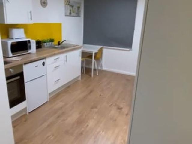 Studio for rent in Elmfield, Leicestershire
