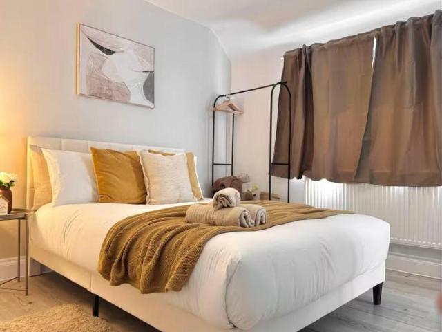 Studio for rent in North Tokyngton, Greater London