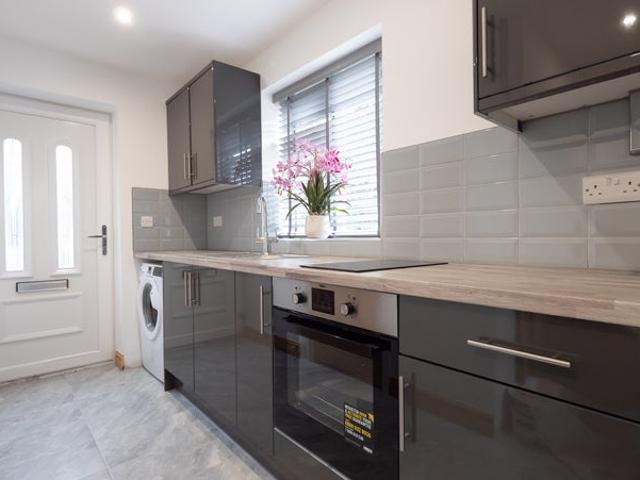Studio for rent in Trafford Park, Greater Manchester