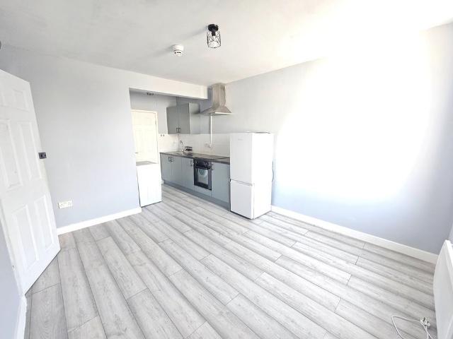 Apartment for rent in Plaistow, Greater London