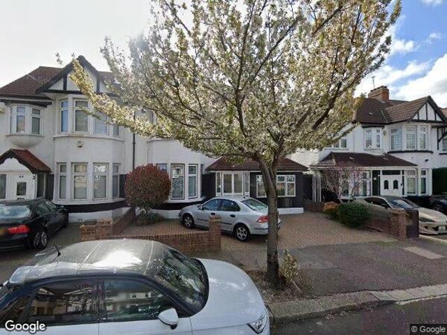 Apartment for rent in Gants Hill, Greater London
