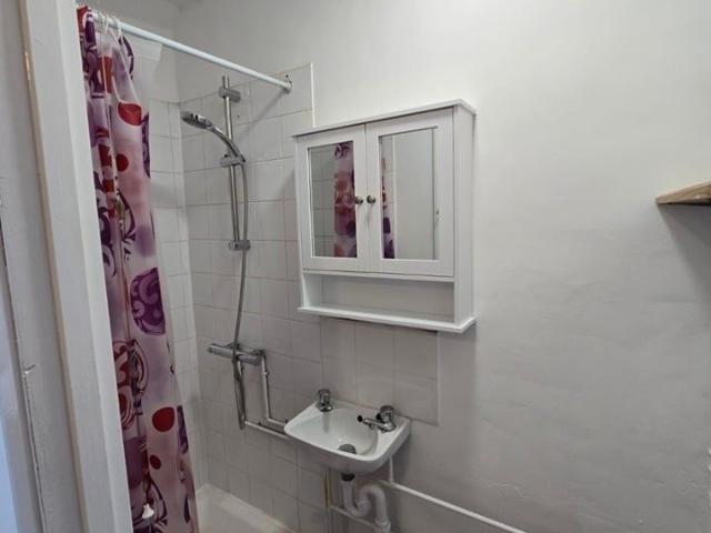 Apartment for rent in Cat Hill, Isle Of Man