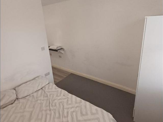 Apartment for rent in London Borough of Croydon, Thornton Heath