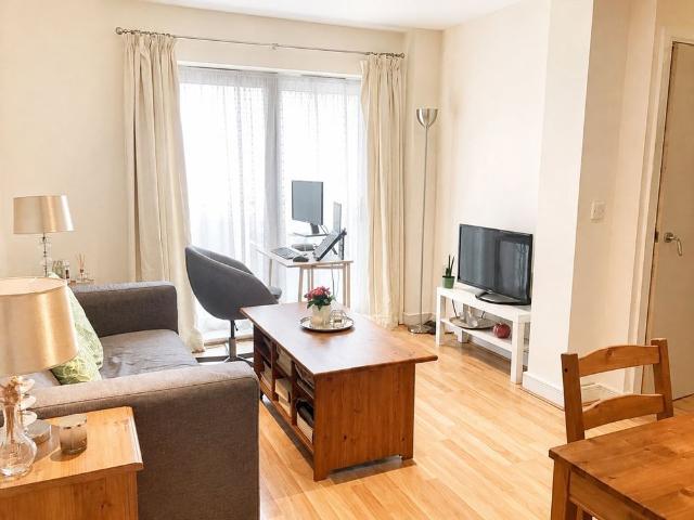 Apartment for rent in Mercator Estate, Greater London