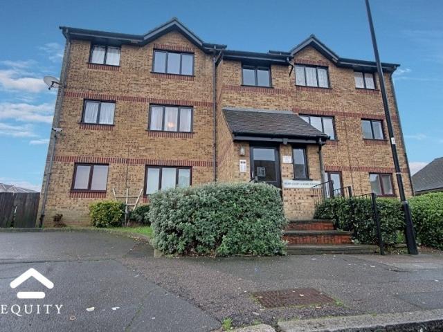 Studio for rent in Ponders End, Greater London