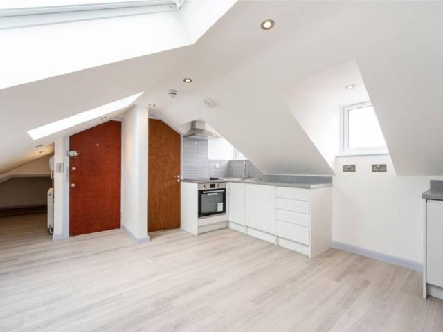 Apartment for rent in Anerley, Greater London