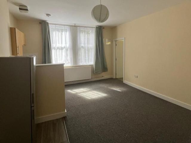Studio for rent in London Borough of Hammersmith and Fulham, Greater London