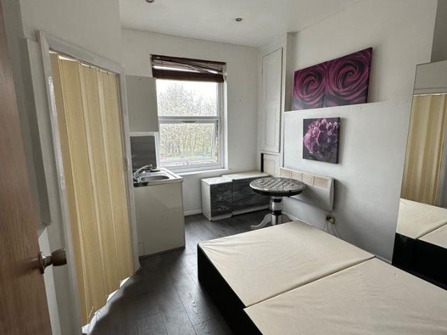 Apartment for rent in Winson Green, Isle Of Man