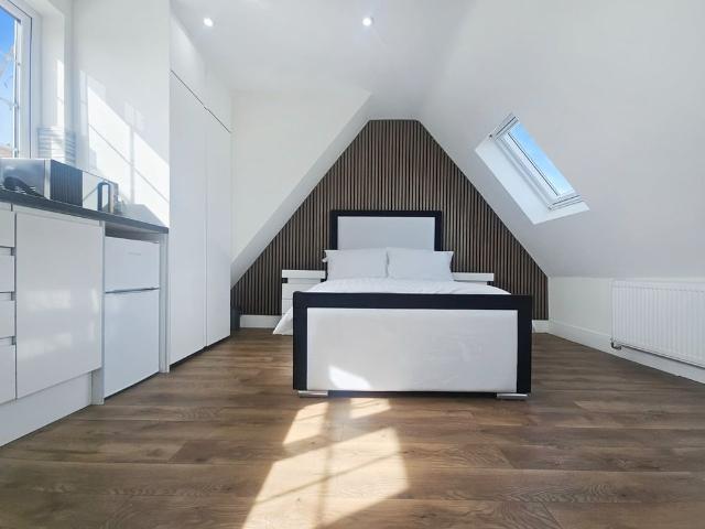 Apartment for rent in Sudbury, Greater London