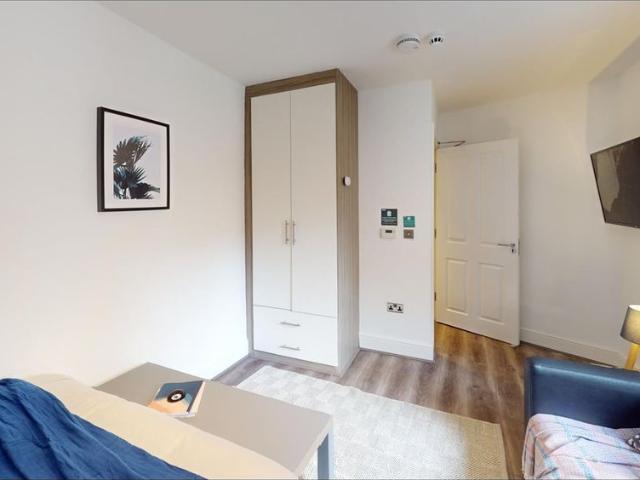 Apartment for rent in St George's Quarter / Cultural Quarter, Calderstones