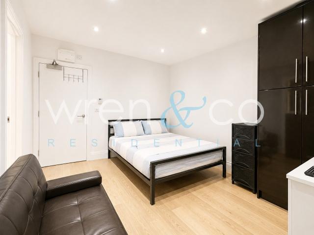 Studio for rent in West Hampstead, Greater London