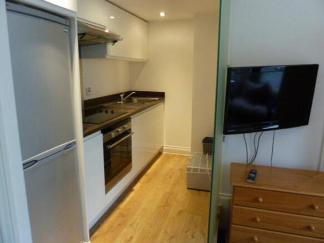 Studio for rent in Bridgetown, South Hams
