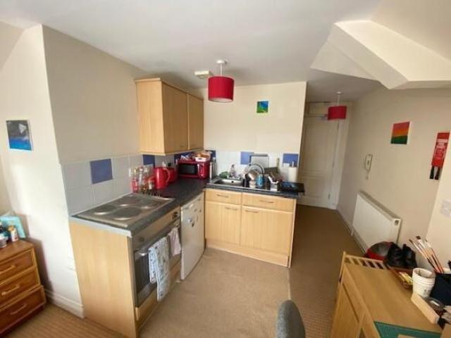 Studio for rent in Greenbank, Plymouth