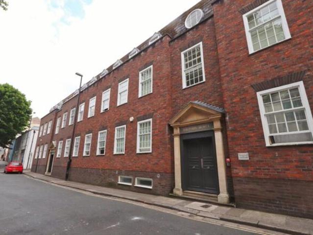 Studio for rent in Strode, Devon