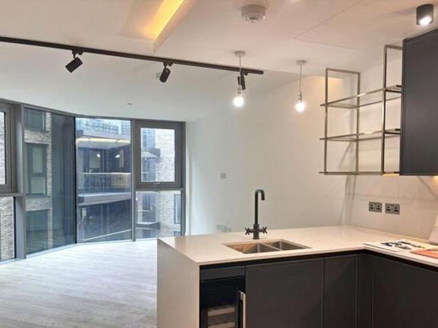 House for sale in City of London, Greater London