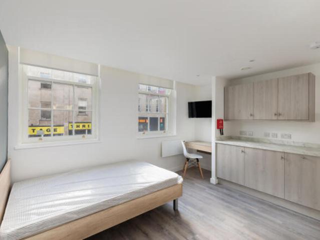 Studio for rent in Feckenham, City Of Bristol