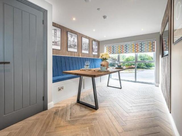 Studio for rent in Wiltshire