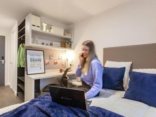 House for rent in Birkenhead, Wirral