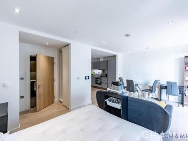 Studio for rent in Cat Hill
