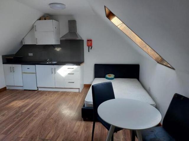 Studio for rent in Chalvey, Slough