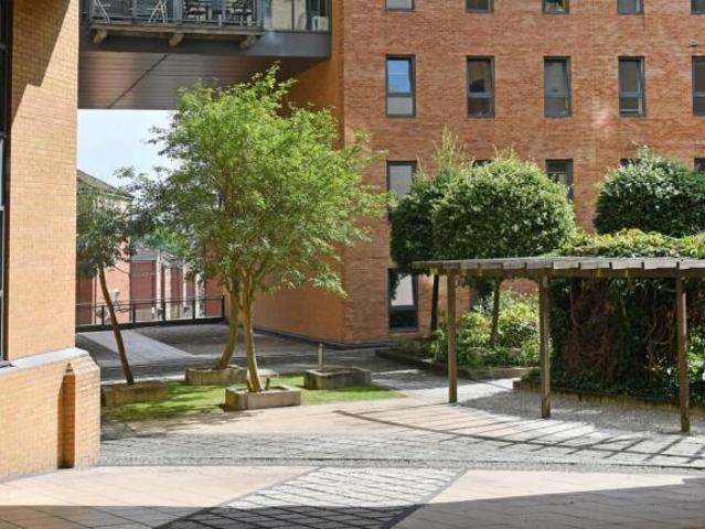 Studio for rent in City Centre, Scotland