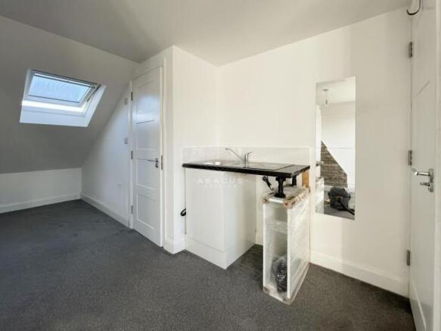 Studio for rent