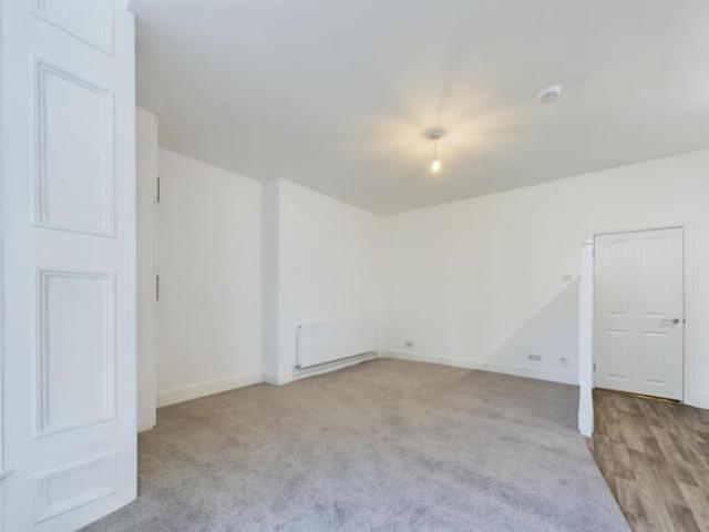 Studio for rent in Hull, City Of Kingston Upon Hull