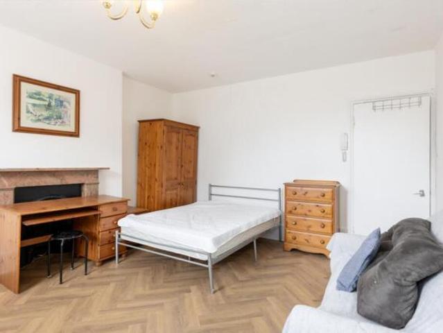 Property for rent in Cat Hill